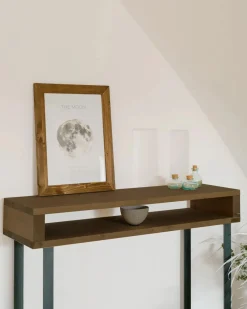 Clearance Hannun Console Niobe