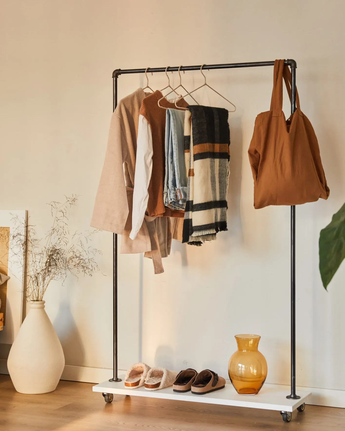 Online Hannun Porte-manteau Níniel