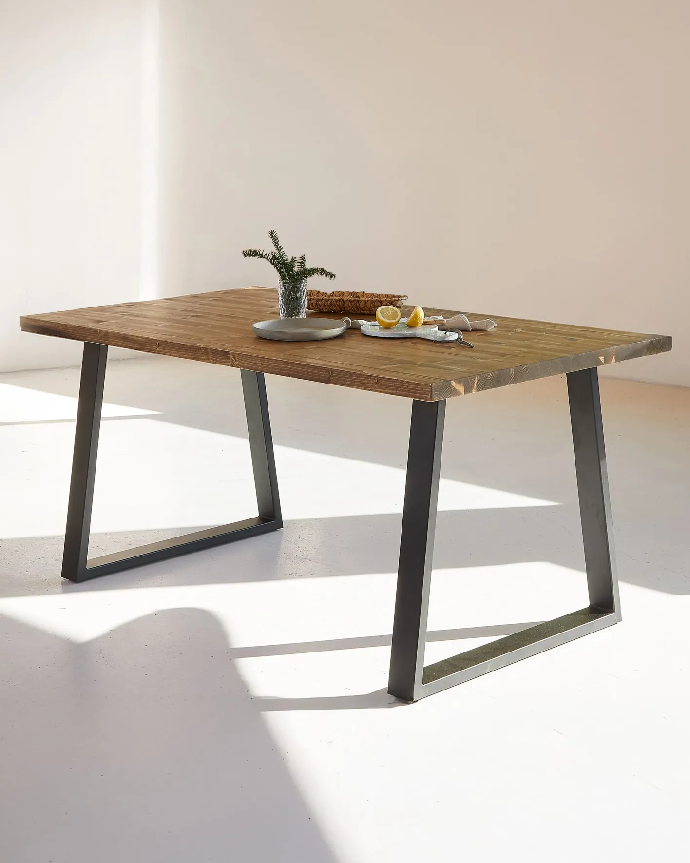 Sale Hannun Table à manger Zenda