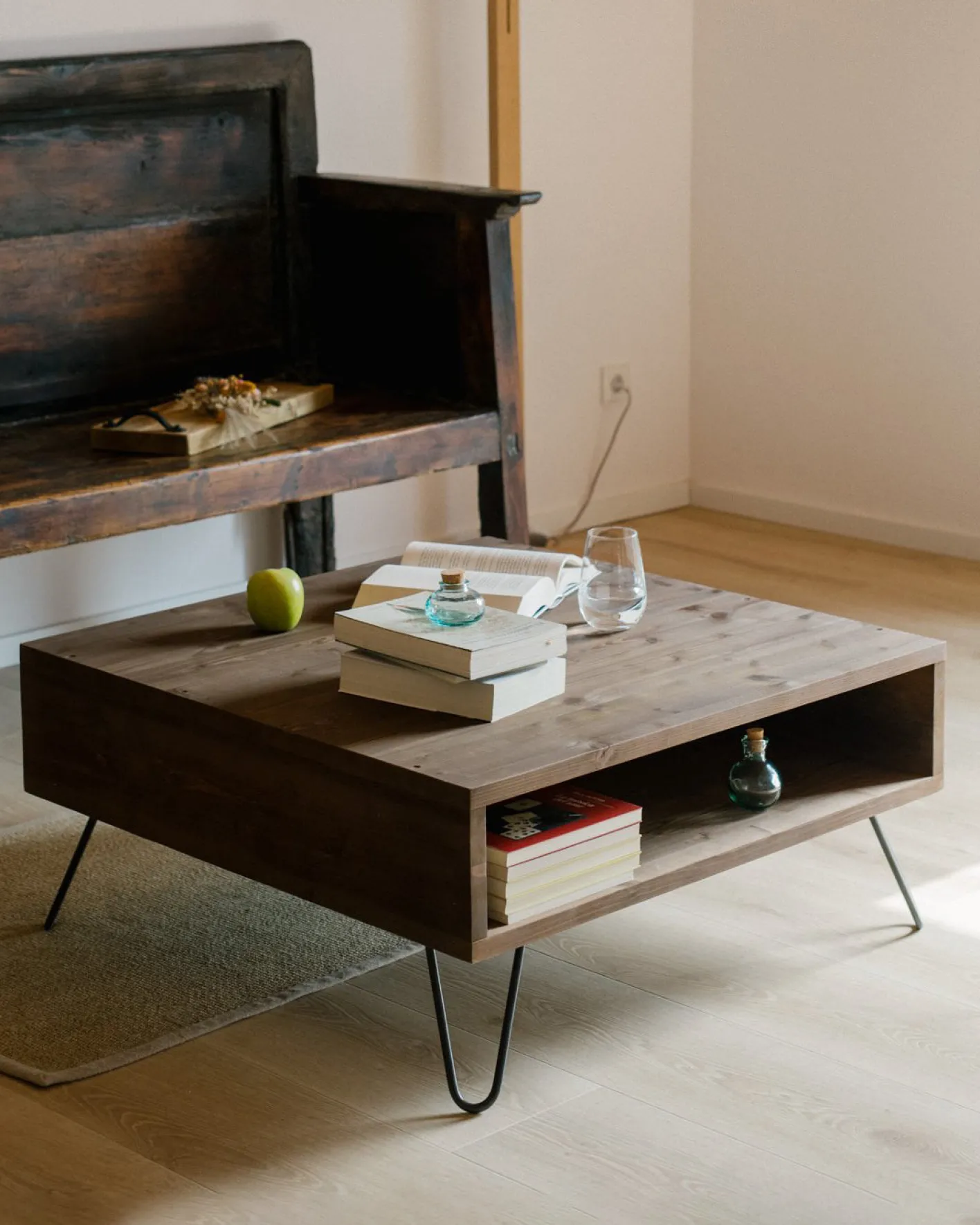 Online Hannun Table basse Isaac