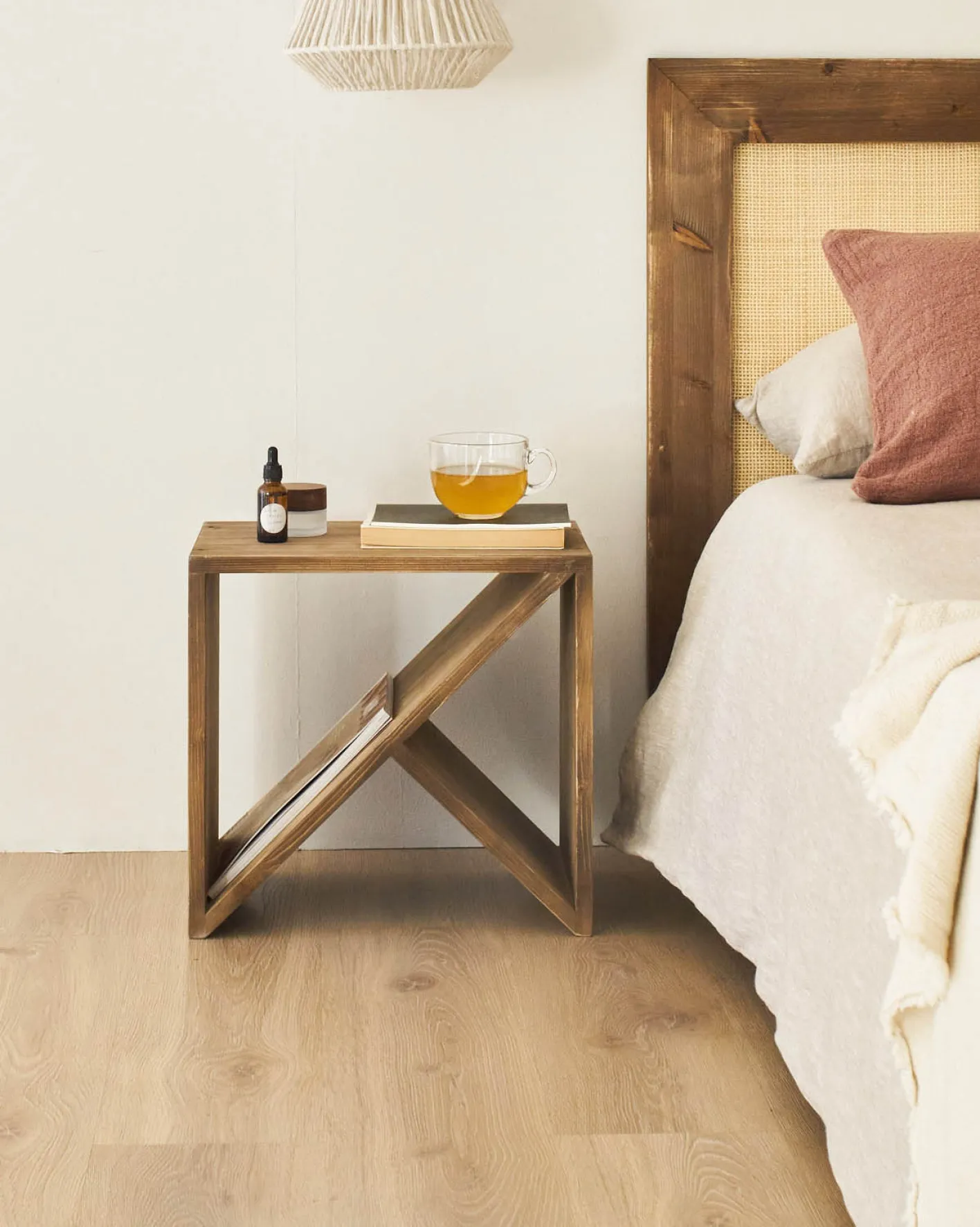 Online Hannun Table de chevet Lebi