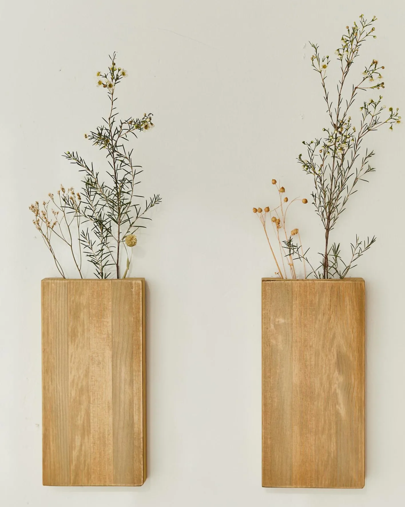 New Hannun Vase mural Koen