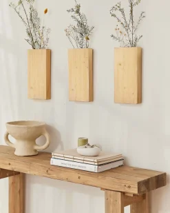 New Hannun Vase mural Koen