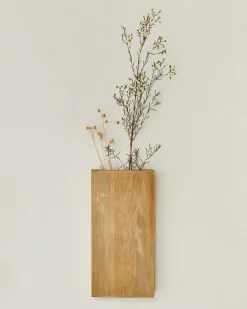 New Hannun Vase mural Koen